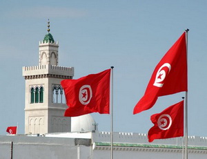 Власти  обеспокоены чрезмерной громкостью Азана в Тунисе.