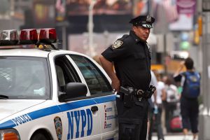 Полиция Нью-Йорка "подмочила" свою репутацию