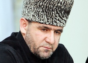 Муфтий Чечни призвал "любым путем" остановить сторонников Pussy Riot