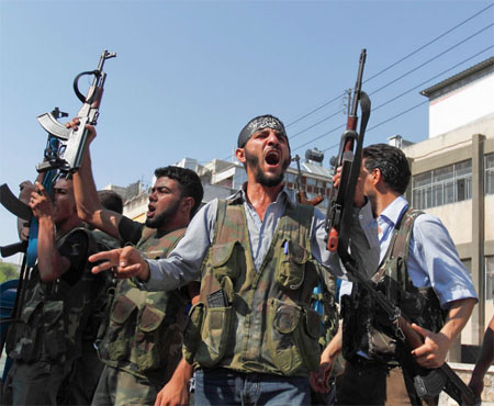 Повстанцы Сирии захватили приграничный с Турцией город