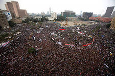 Активист «Братства»: Тысяча полицейских брошена в тюрьмы за поддержку Мурси