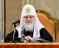 Патриарх Кирилл: события в Бирюлево показывают, что Россия - у критической черты