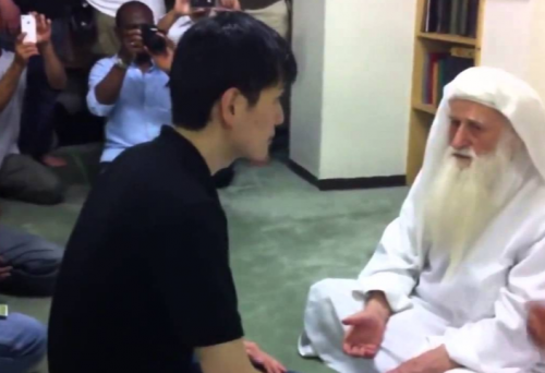 Поразительный случай привел японца к исламу
